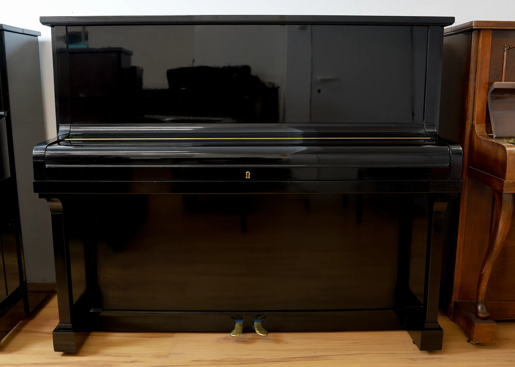 Blüthner Model 122